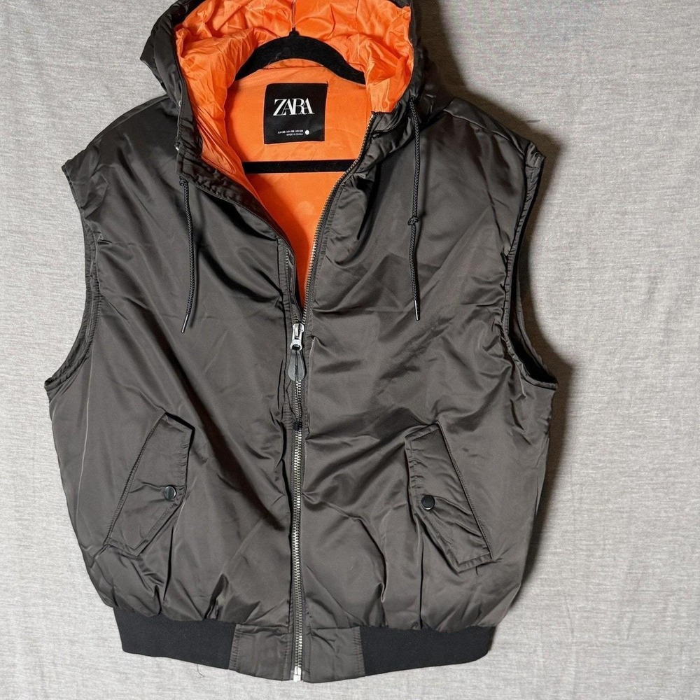 Zara Cropped Hooded Quilted Puffer Vest Green Woman's XSmall (C2)